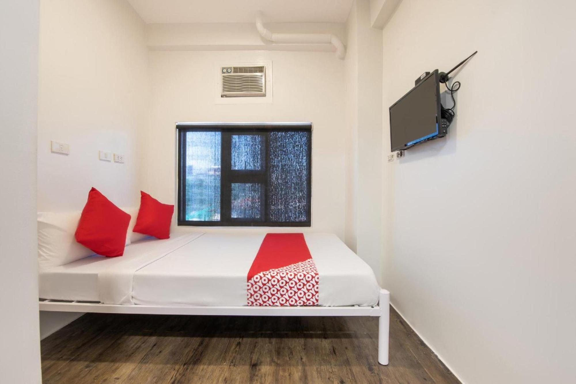 Oyo 563 Mytown New York Hotel 3*